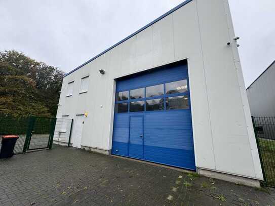 Moderne Gewerbeimmobilie in ruhigem Gebiet, inkl. Lagerhalle