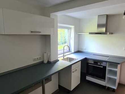 Modernes, ruhig gelegenes 1-Zimmer-Apartment mit EBK in Mettmann-Metzkausen