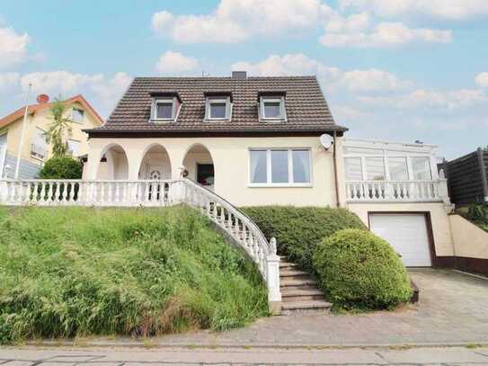 Richtig zuhause: Gepflegtes, freistehendes Einfamilienhaus mit Garten in Elsdorf