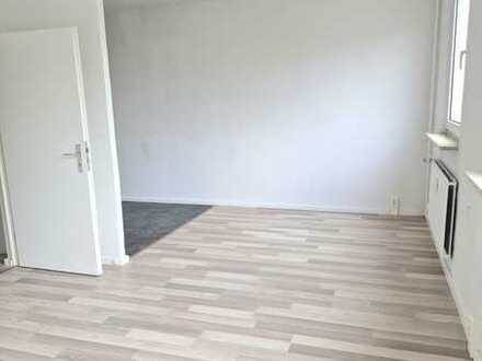 Helle 3 -Raumwohnung im 1. Obergeschoss