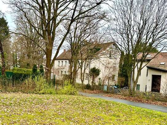 Schöne Hochparterre 2 Zimmerwohnung mit Gartenanteil und Terrasse, direkt am Rechenberg Park