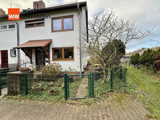 Reihenendhaus mit schönem Gartenbereich in ansprechender und ruhiger Lage von MA-Seckenheim.