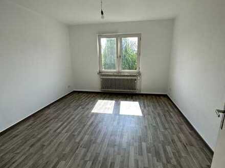 Modernes Bad und frisch renoviert!