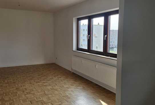 Studentenwohnung - 1 - Zimmer - Wohnung in Dessau - Roßlau / OT Roßlau - AUFZUG !!!