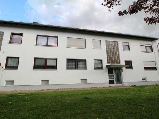 **SOFORT BEZUGSFREI** Gemütliche 1 Zimmer Wohnung mit Dachterrasse - Neu-Ulm / Reutti