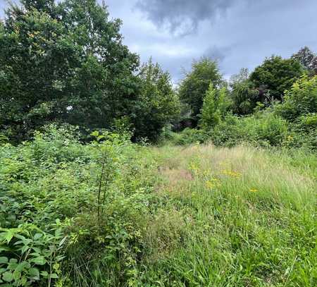 Eingebettet in die Natur ein ca. 600 m² großes Baugrundstück in Unterdießen