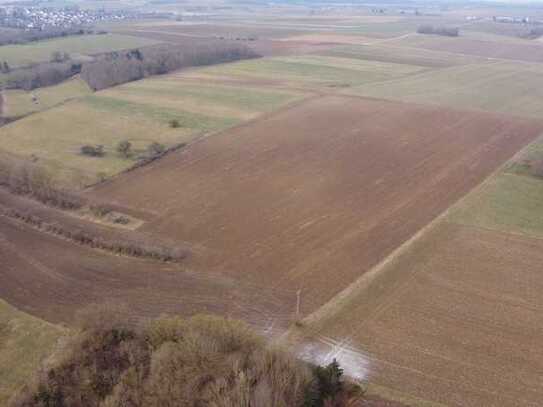 Gut andienbare Ackerfläche! Erwerb auch für Nicht-Landwirte möglich