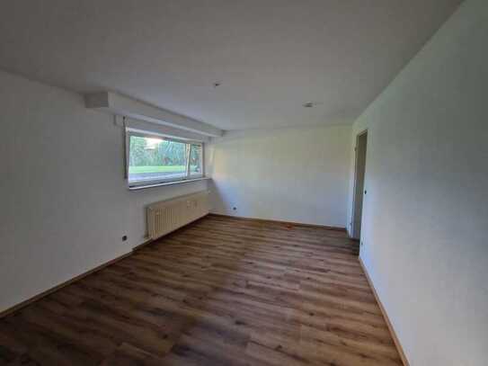 Moderne 1,5-Zimmer-Souterrain-Wohnung in Darmstadt