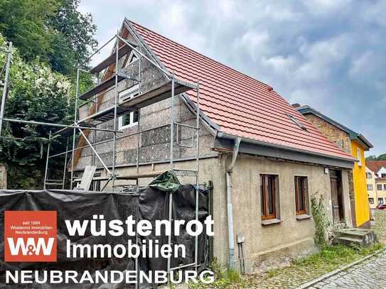 DAS KANN EIN SCHMUCKSTÜCK WERDEN: WOHNHAUS MIT NEUEM DACH + NEUEN FENSTERN + FAST NEUER HEIZUNG