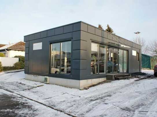 + DAS BESONDERE + Moderner Büro-Pavillon (ca. 66 m²) mit großer Freifläche (ca. 495 m²) für Objektpr