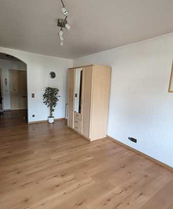 Attraktive 2-Zimmer-Wohnung mit Balkon und Einbauküche in Bad Neuenahr-Ahrweiler