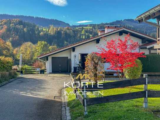 Charmante Doppelhaushälfte mit Bergpanorama 
 in Weissach bei Oberstaufen im Allgäu