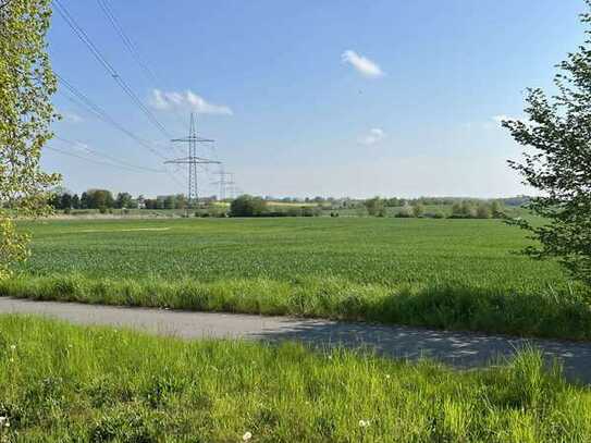 3.700 m² Grünfläche bzw. Landwirtschaftsfläche Autobahn A20 "Abfahrt Rostock-Südstadt"
