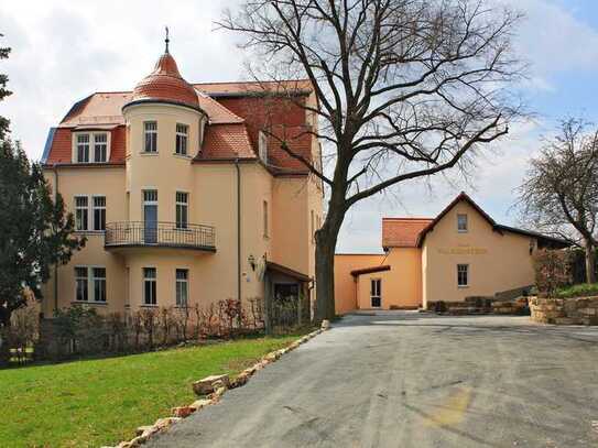 "Vollmöbliert" Wohnen wie im Schloss mit Fernblick