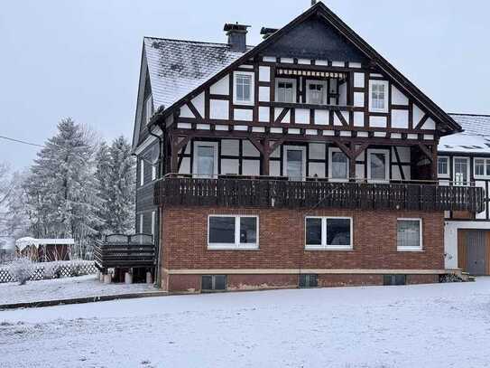 Investitionschance in Willingen-Usseln: Mehrfamilienhaus mit 4 Wohneinheiten!