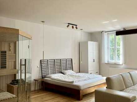 Stilvolle, möblierte 1-Zimmer-Wohnung mit Sauna in Regensburg