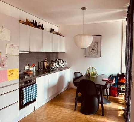 Exklusive 3-Raum-Wohnung mit luxuriöser Innenausstattung mit EBK in Berlin Tiergarten