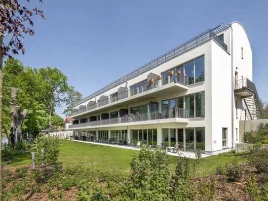 Schöne 2 Zimmerwohnung mit eigenem Balkon und großartigem Wasserblick