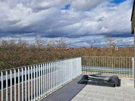 Erstbezug Exklusive, geräumige 4-Zimmer-Penthouse-Wohnung mit Terrasse