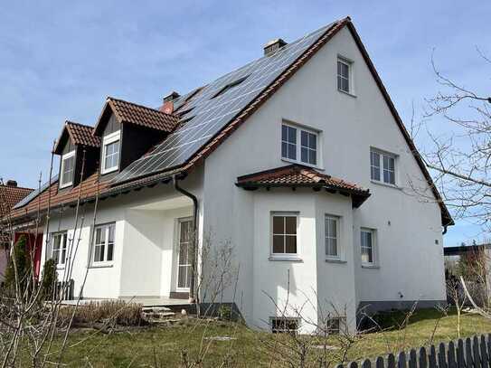 Ruhige Doppelhaushälfte in Puschendorf