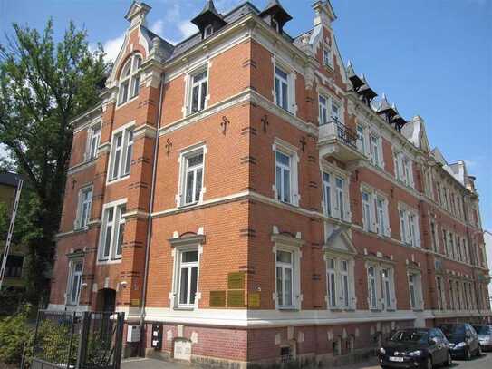++moderne, großzügige Familienwohnung im Zentrum; attraktives Jugendstilwohnhaus++