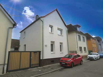 Einfamilienhaus mit Anbau und Garten in Ludwighafen-Oppau