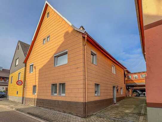 Wecken Sie Dornröschen auf - sanierungsbedürftiges Einfamilienhaus!