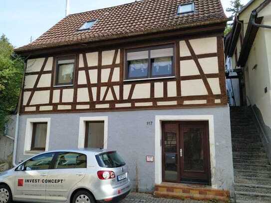 Einfamilienfachwerkhaus mit Terrasse 
im Ortskern von Wachbach