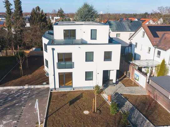 Mehrfamilienhaus für exklusive Ansprüche. Erstklassiges Investment mit 3 Wohnungen am Riemer See.