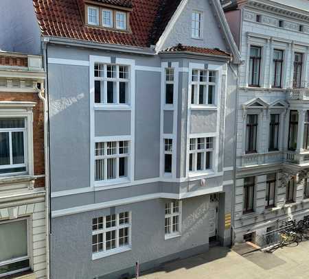 Wohn- und Geschäftshaus in feinster Innenstadtlage – Pferdemarkt in Lübeck