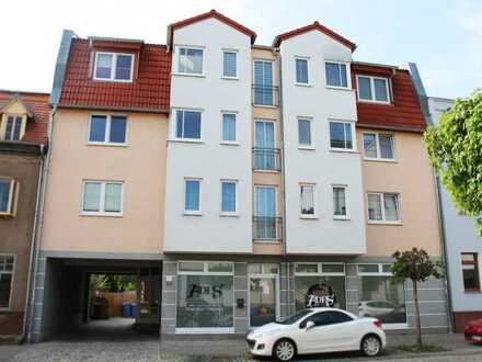 Renovierte 2 Raum-Wohnung an der Elbe
