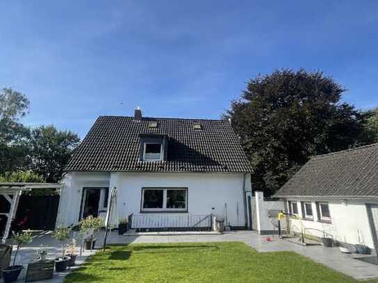 Freistehendes Einfamilienhaus in Holderberg