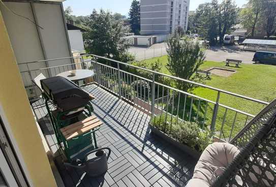 Exklusive 2-Zimmer- Wohnung mit Balkon und Einbauküche in Rosenheim