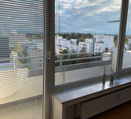 Wohnung mit Panoramablick (1,5 Zimmer) in Ottobrunn