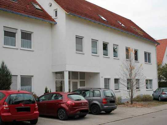 Gemütliche Dachgeschoßwohnung in Bahnhofsnähe