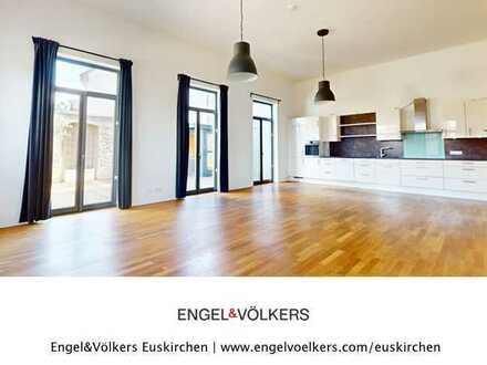 Exklusives Loft mit historischem Charme: Sauna und viele Extras inklusive