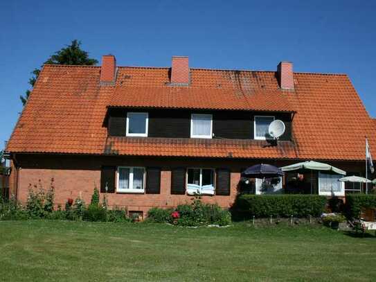 Nur 100 m bis zum Elbstrand: 4-Zimmer-Wohnung mit großzügigem Balkon in Schnackenburg/E.-von privat-