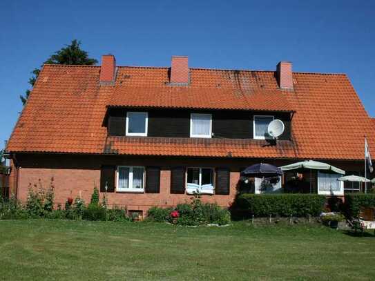 Nur 100 m bis zum Elbstrand: 4-Zimmer-Wohnung mit Balkon in Schnackenburg/E.