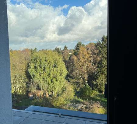 Erstbezug 2-Zimmer-Wohnung mit Balkon und Waldblick in Bochum