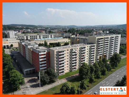 Sofort einziehen! Familienwohnung im Zentrum! Helle Räume // Balkon // Grüner Innenhof!