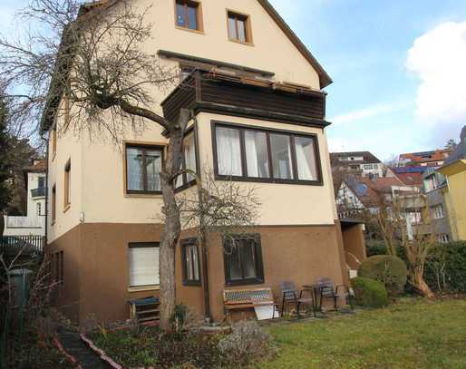 Traumhaus in Halbhöhenlage! Großzügige Stadtvilla am Fuße der Uhlandshöhe mit Einliegerwohnung.