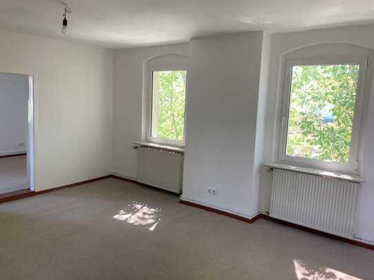 PROVISIONSFREI! Schöne 2,5-Zimmer-Dachgeschosswohnung in Berlin Niederschönhausen (Pankow)