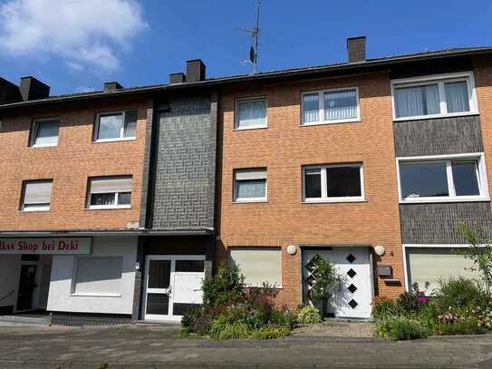 2-Zimmer mit Einbauküche und Balkon im Bockum-Hövel!