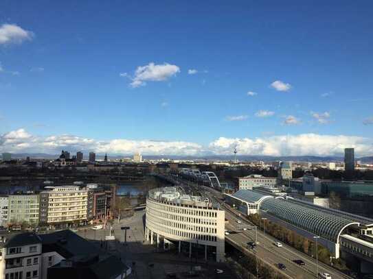 Schöne Wohnung in Ludwigshafen Mitte mit Panoramablick