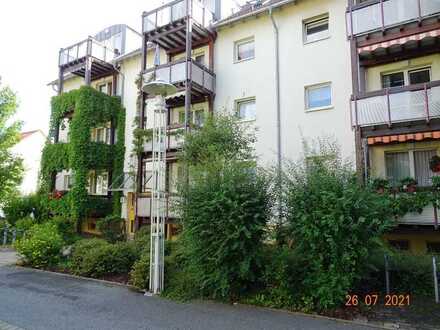 gesuchte Kapitalanlage: 3-Raum-Wohnung mit Stellplatz