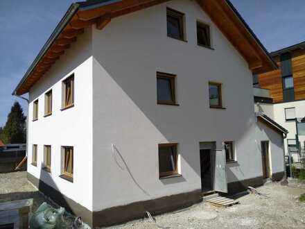 Neubau 2-Raum-DG-Wohnung mit Balkon in Mühldorf a.Inn