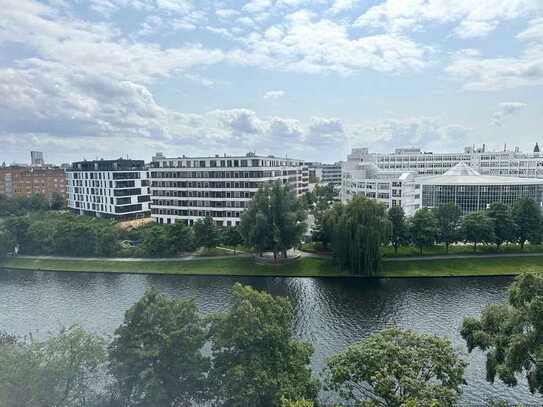 Exklusiver DG-Rohling mit Spreeblick: 3 Einheiten & 8 Terrassen