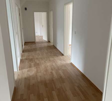 Charmante Altbau-Dachgeschoss-Wohnung