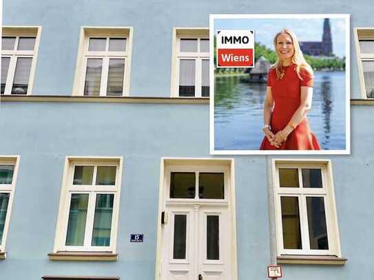 Komplett renovierte 2-Zimmer-Wohnung mit Badewanne und Garten