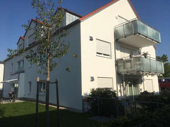 Moderne Gartenwohnung mit EBK in zentraler Lage